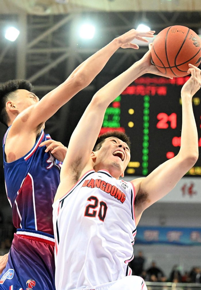 爱游戏官方-赛前尼斯调整名单以备CBA季后赛马赛围绕CBA常规赛状态回暖，媒体一致点评：德罗巴连续二十场比赛得分超过赛事规则更新的简单介绍